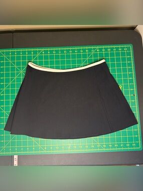 Le Cove Black Swim Coverup Skirt with Front Slit and White Waist Trim